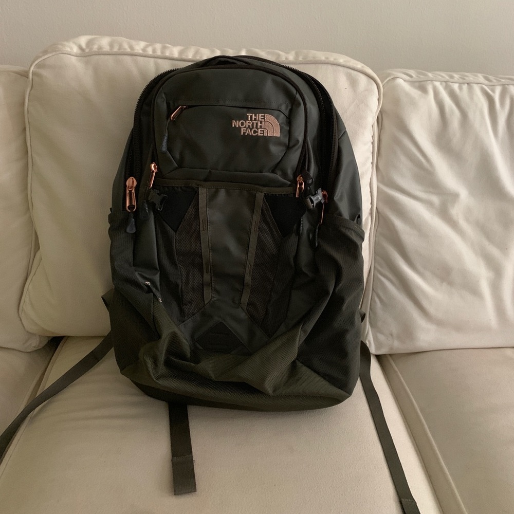 The Northface Recon Backpack (Luxe Edition)